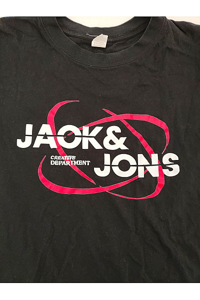 JACK & JONES Pánské černé bavlněné tričko s krátkým rukávem a potiskem Velikost M | JACK & JONES | obrázek 4