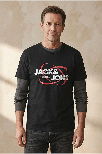 JACK & JONES Pánské černé Bavlněné Tričko S Krátkým Rukávem A Potiskem Velikost M