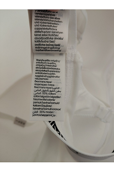Calvin Klein Bílá hladká bezešvá braletová podprsenka Velikost US 34DD | Calvin Klein | obrázek 7