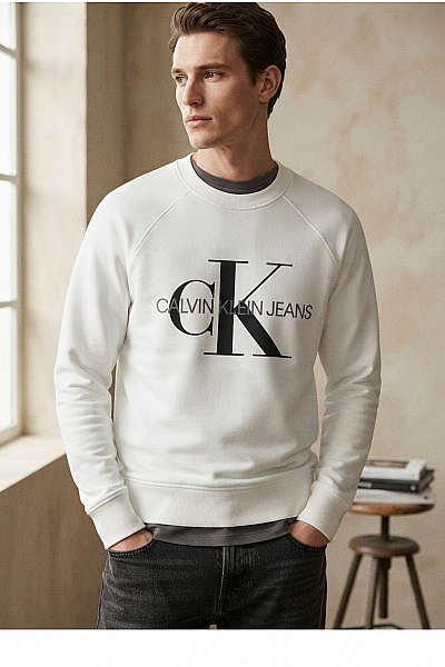 Calvin Klein Bílá Bavlněná Mikina S Dlouhým Rukávem A Nápisem Vel. XL