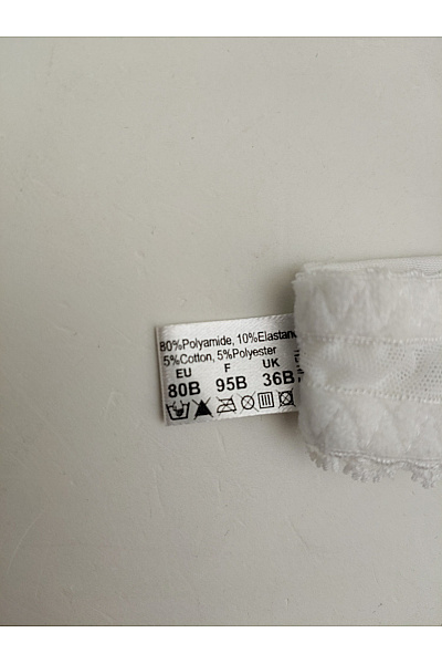 Kamea lingerie Černobílá krajková kosticová podprsenka s průsvitnými košíčky Velikost EU 80B | kamea lingerie | obrázek 9