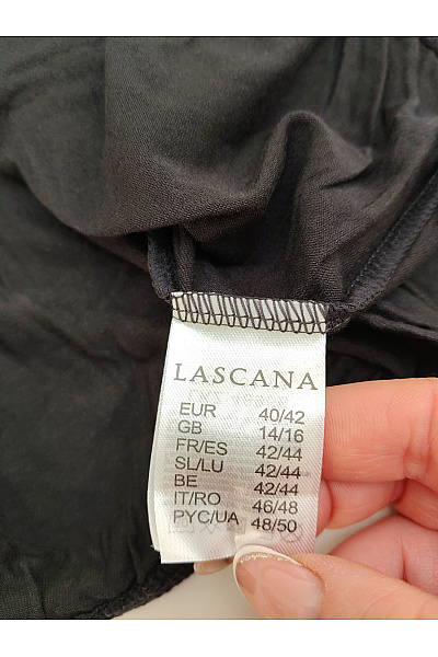 Lasca Černé dámské tričko s krátkým rukávem a výstřihem na zádech Vel. EU 40/42 | Lasca | obrázek 6