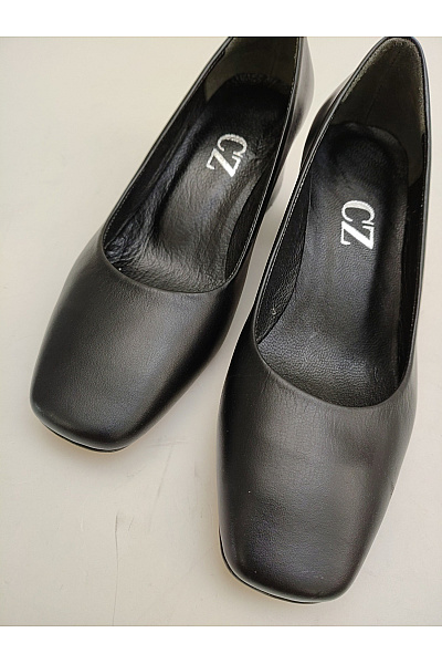 Callizio Černé elegantní lodičky na nízkém podpatku s plnou špičkou Vel. EU 37 | Callizio | obrázek 6
