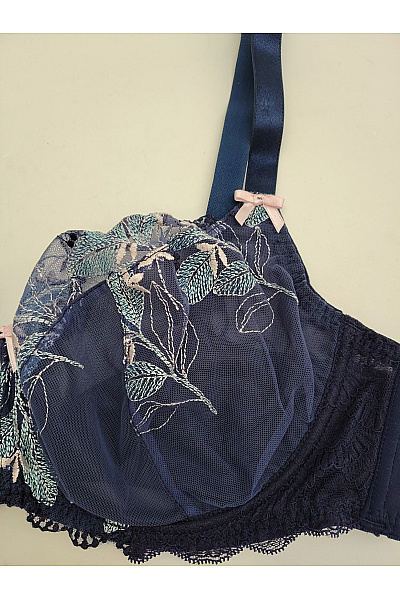 Kamea lingerie Modrá krajková kosticová podprsenka s výšivkou Velikost EU 95D | kamea lingerie | obrázek 3