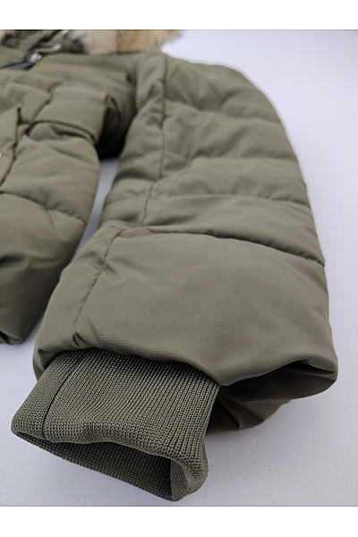 ONLY Dámská prošívaná zimní bunda s kapucí a kožešinou khaki | ONLY | obrázek 3