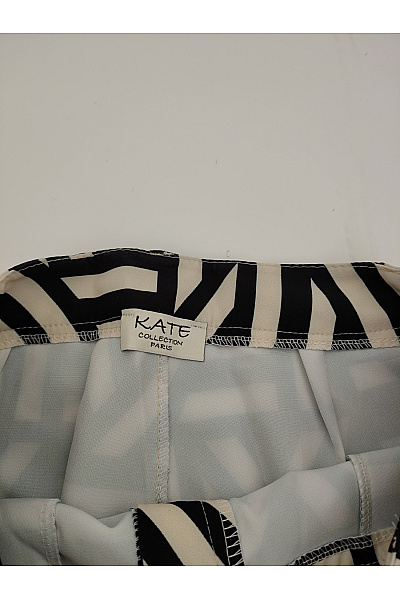Černobílé geometrické kalhoty cigaretové Velikost S | Unimoda | obrázek 5