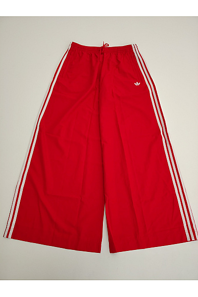 ADIDAS Červené široké sportovní kalhoty s lampasem Vel. US M | ADIDAS | obrázek 2