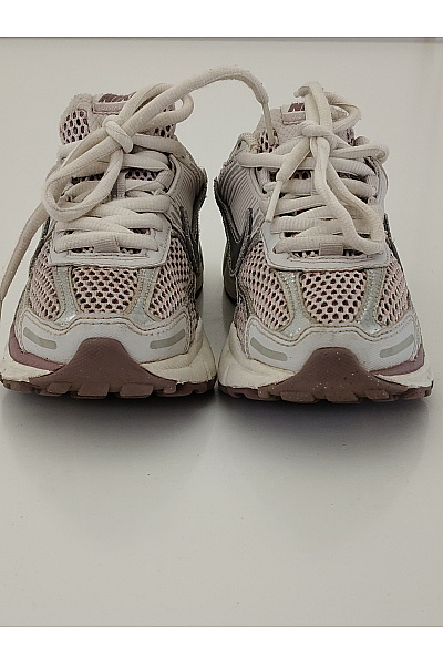 Nike tenisky Dětské stříbrné běžecké šněrovací prodyšné Vel. EU 35,5 | Nike | obrázek 5