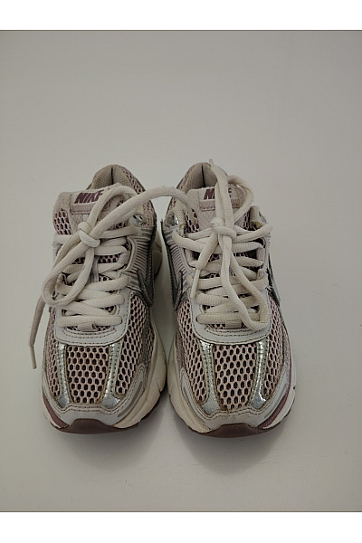 Nike tenisky Dětské stříbrné běžecké šněrovací prodyšné Vel. EU 35,5 | Nike | obrázek 6