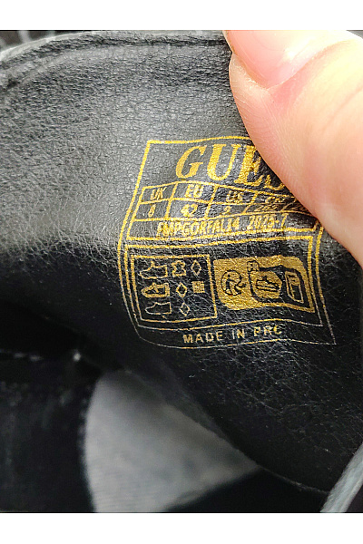 Guess Černé kožené mokasíny na platformě s logem Velikost EU 42 | Guess | obrázek 10