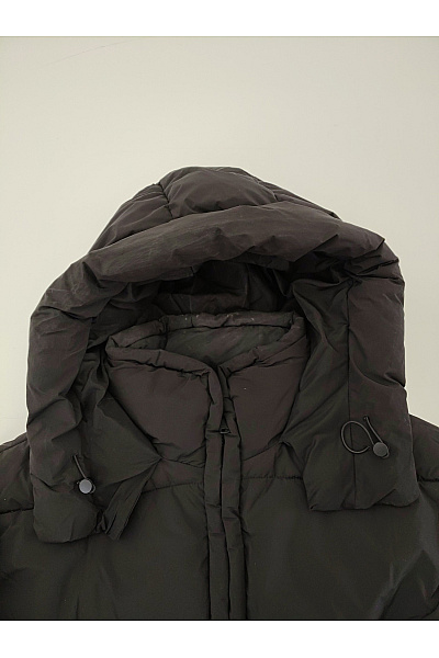 ONLY Dámská černá prošívaná puffer bunda s kapucí Vel. M | ONLY | obrázek 4