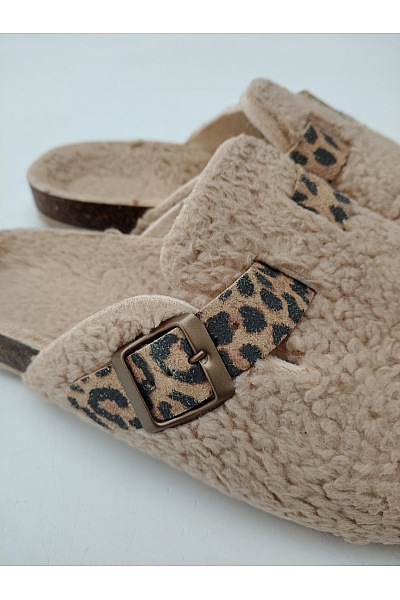 Béžové nazouvací pantofle s kožíškem a leopardím vzorem Vel. 40.5 | Unimoda | obrázek 4