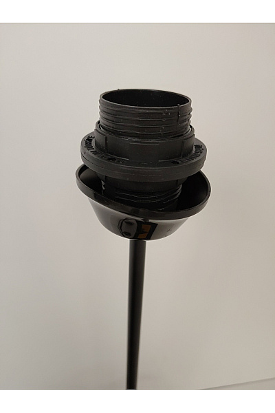 Černá stolní lampa se zlatým lemem | Unimoda | obrázek 7