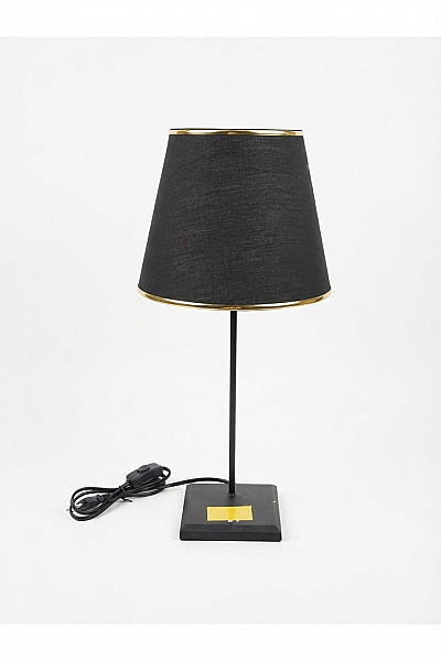 Černá Stolní Lampa Se Zlatým Lemem